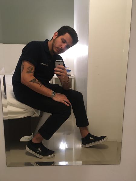 
          ""<br>
          November 11, 2024<br>
          iPhone SE (1st generation)<br>
          83/20 mm, f/11/5, 1/30 s, ISO160
          